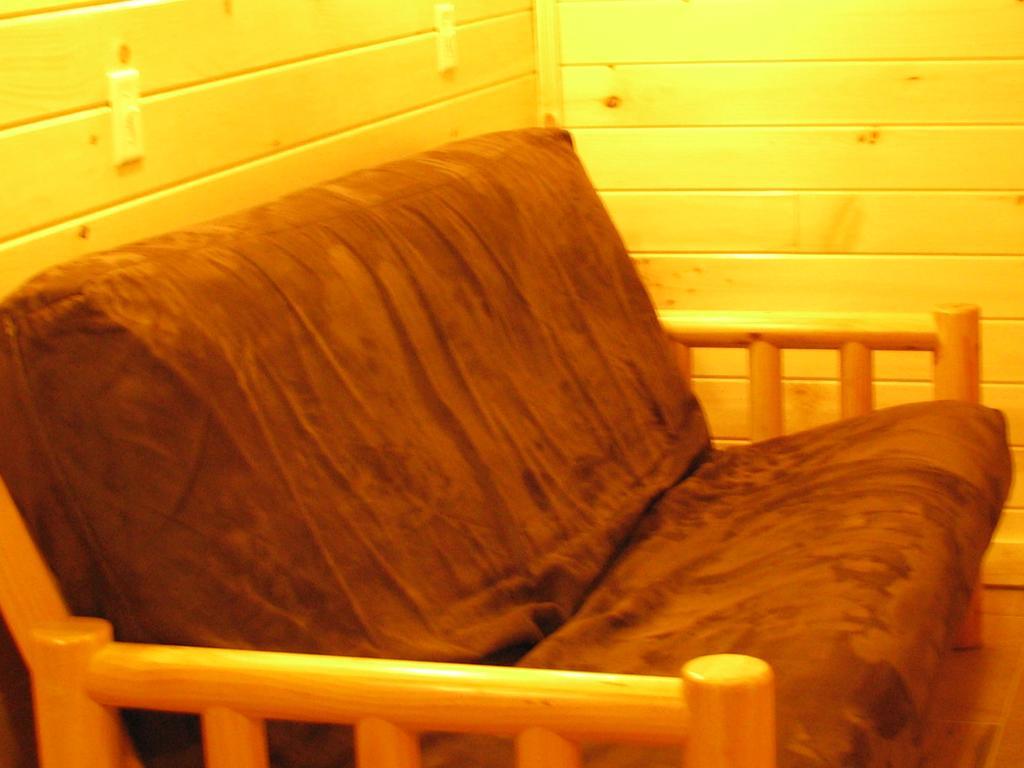 Pine Knoll Hotel Lakeside Lodge & Cabin Олд Фордж Екстериор снимка