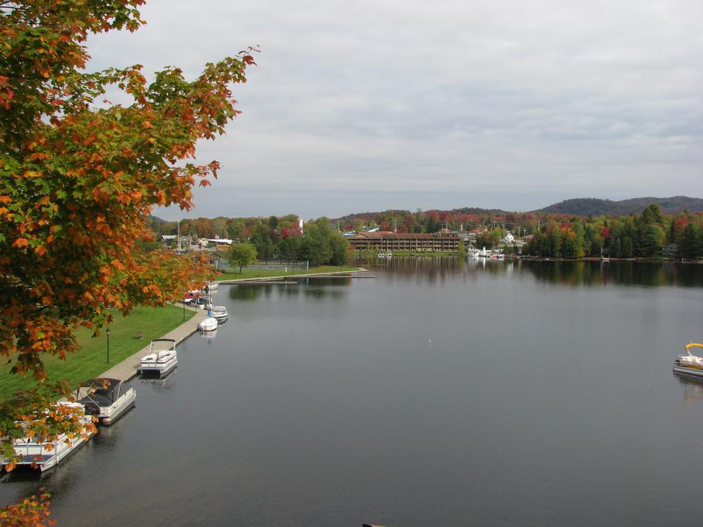 Pine Knoll Hotel Lakeside Lodge & Cabin Олд Фордж Стая снимка