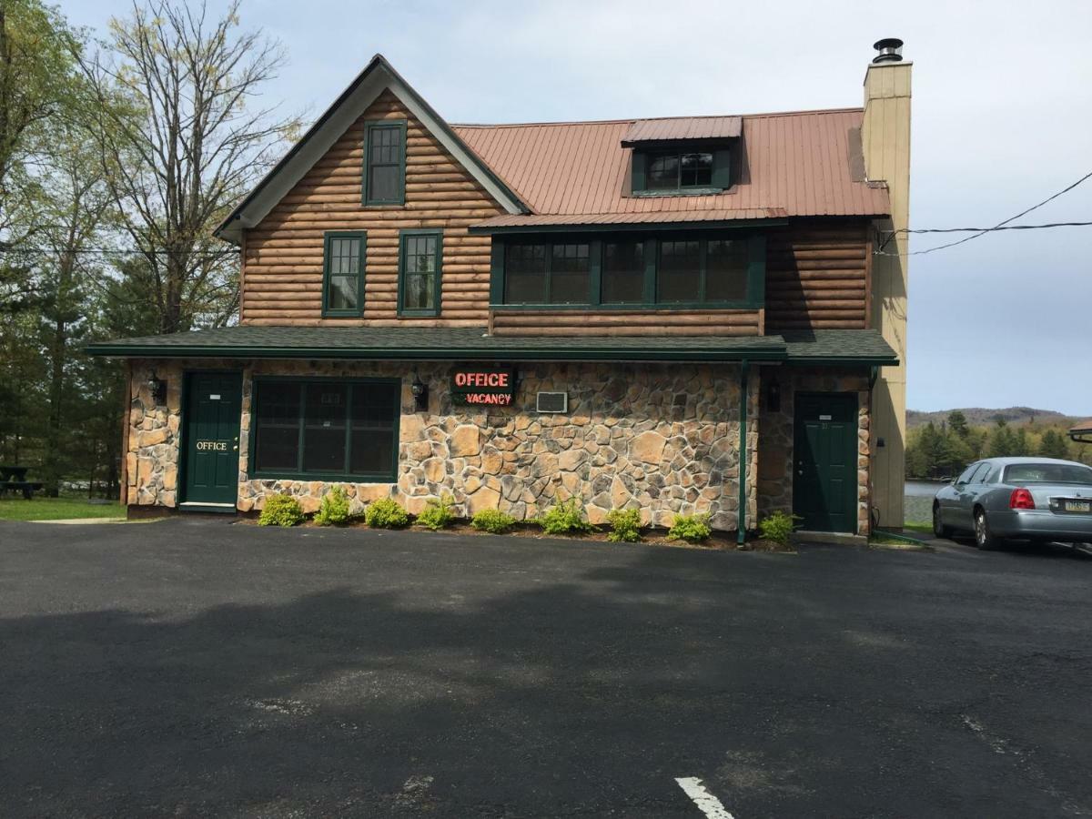 Pine Knoll Hotel Lakeside Lodge & Cabin Олд Фордж Екстериор снимка